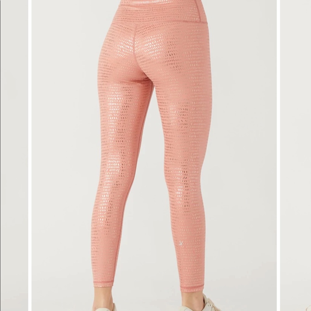GLYDER APPAREL High Power Legging Canyon Stone Pebble Gloss sz small pur…